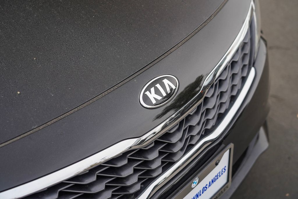 2019 Kia Optima LX 3