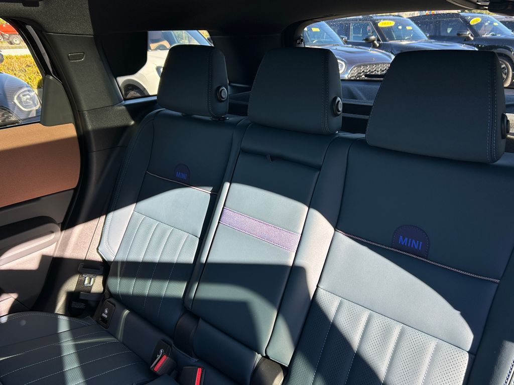 Thumbnail: 2026 MINI Cooper Countryman - 30