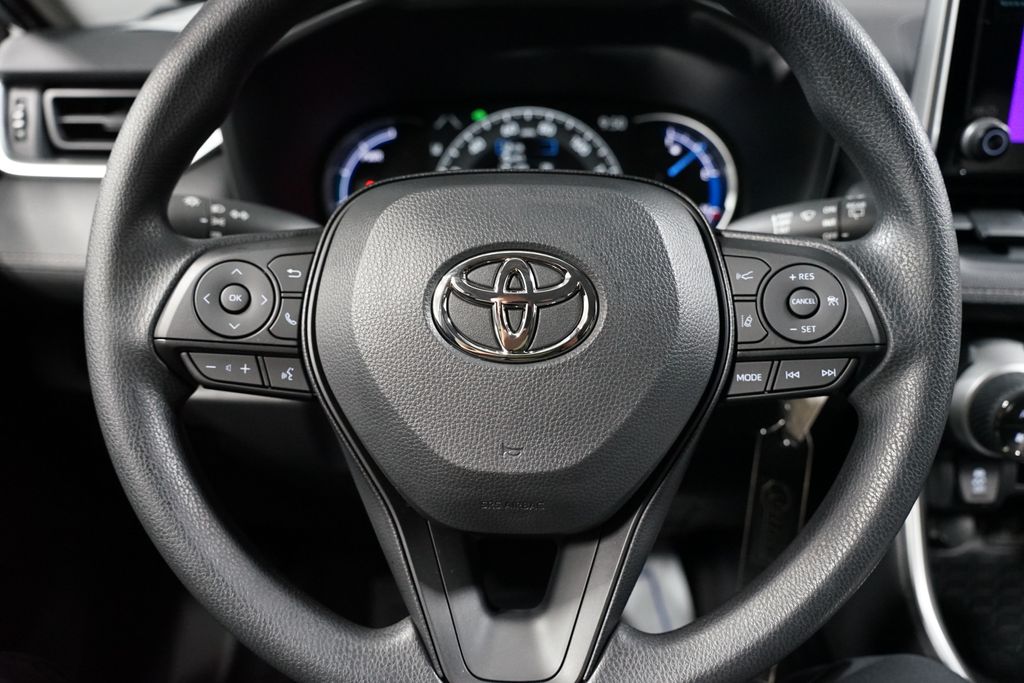Thumbnail: 2025 Toyota RAV4 - 12