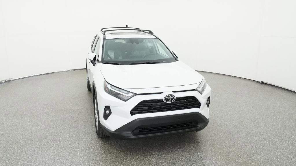 Thumbnail: 2025 Toyota RAV4 - 27