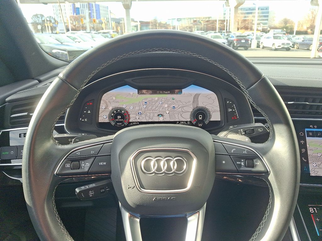 Thumbnail: 2024 Audi Q8 - 20