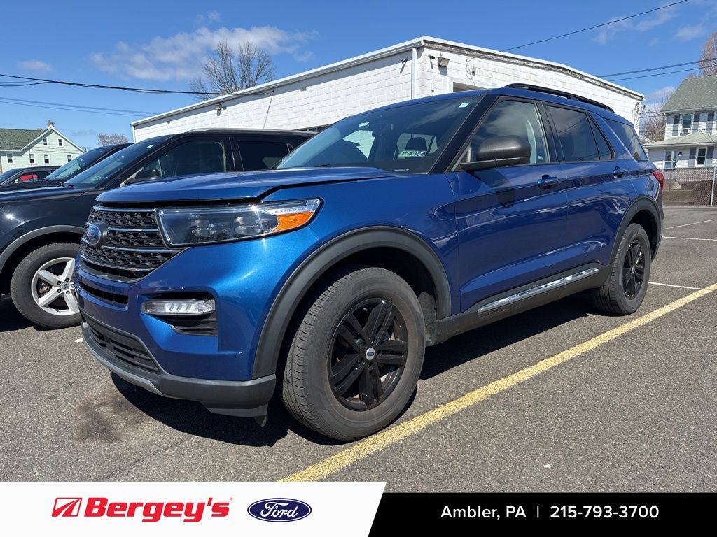2022 Ford Explorer XLT AWD