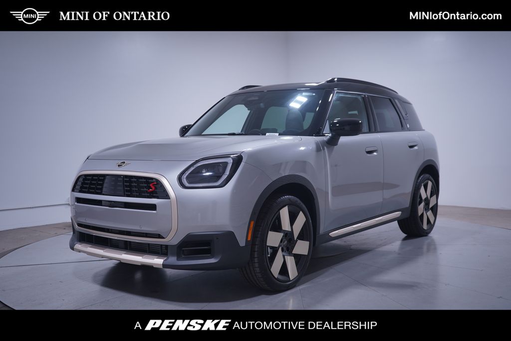2025 MINI Cooper Countryman Iconic -
                Ontario, CA