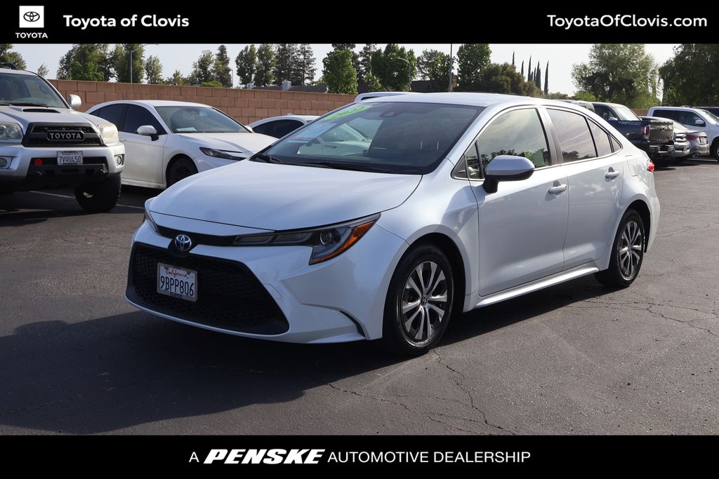 2022 Toyota Corolla LE -
                Clovis, CA