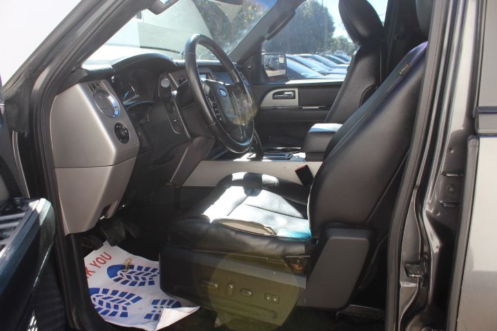 Used Car 2017 Ford Expedition El  For Sale Under $12,000 In Georgetown, Texas