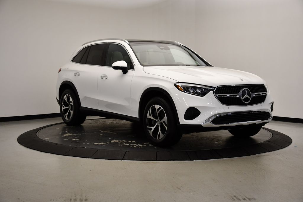 2025 Mercedes-Benz GLC 350 7