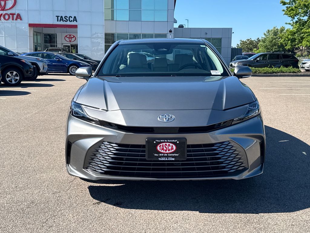 Used 2025 Gray Toyota XLE image 2