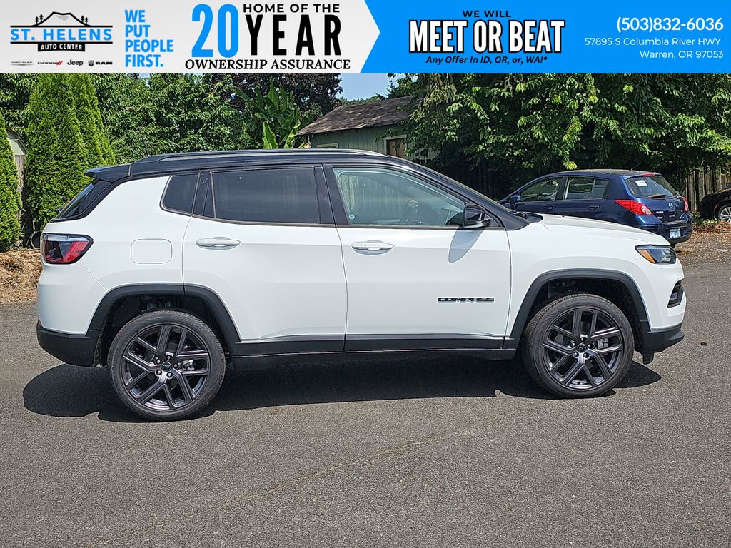 2025 Jeep Compass Limited - Photo 9