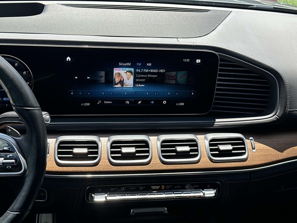 Thumbnail: 2023 Mercedes-Benz GLS - 23