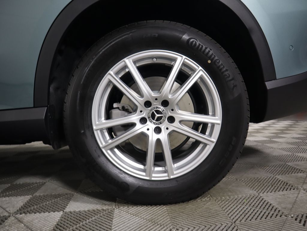 Thumbnail: 2026 Mercedes-Benz GLC - 32