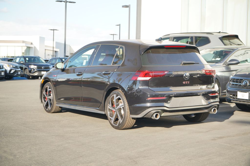 2024 Volkswagen Golf GTI SE 3