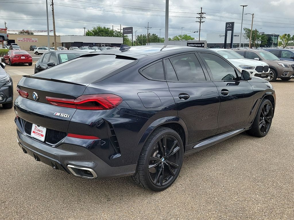2021 BMW X6 M50i - 10