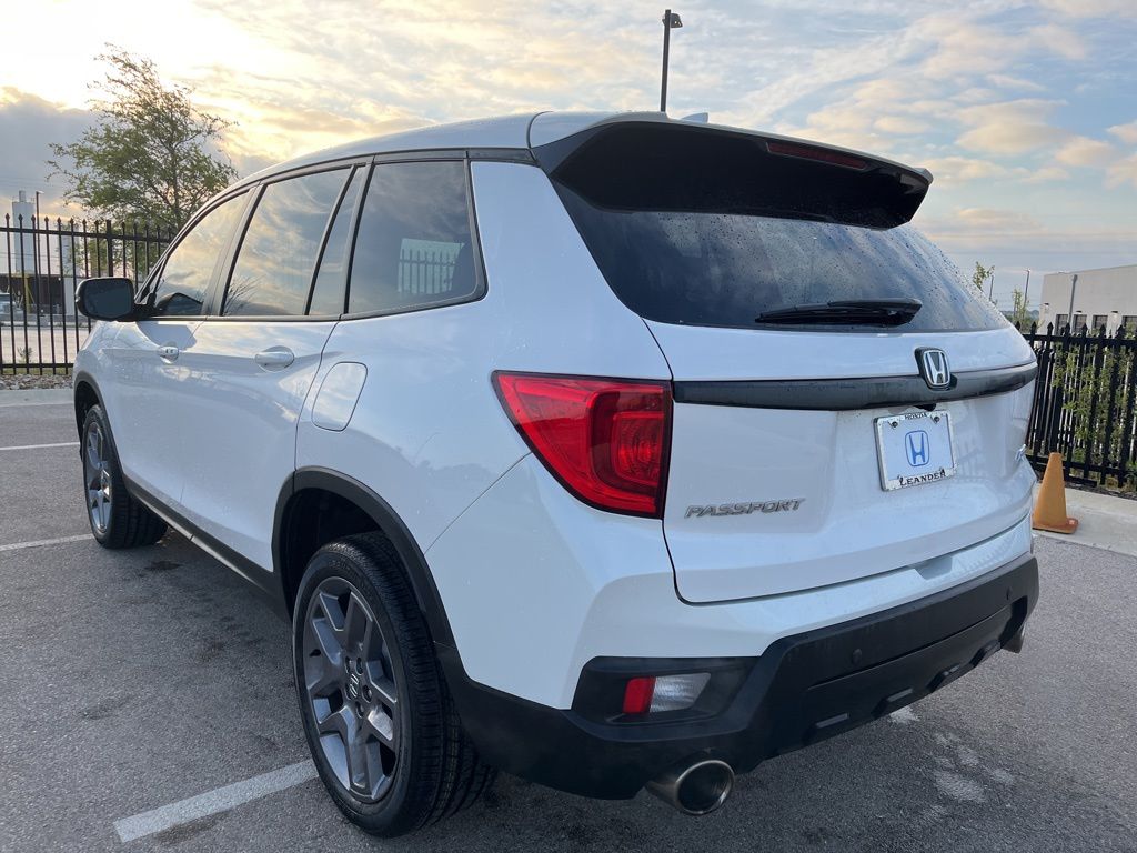Thumbnail: 2023 Honda Passport - 6