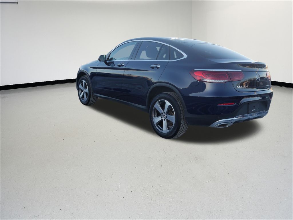 Thumbnail: 2023 Mercedes-Benz GLC - 3