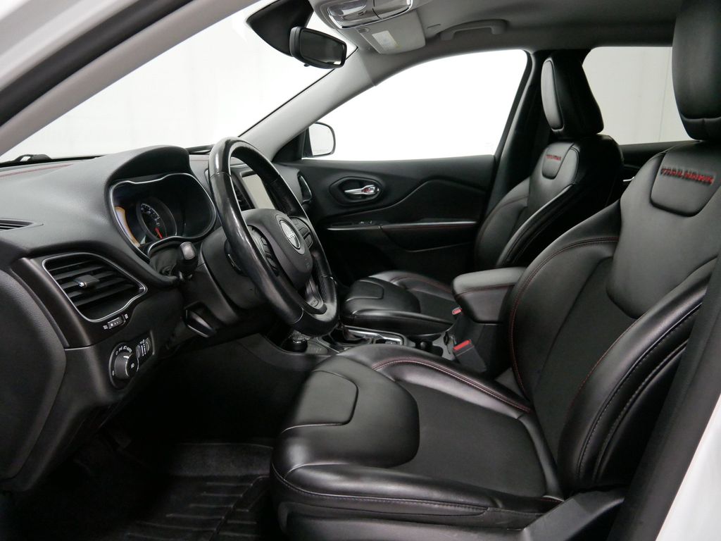 2025 Toyota Tundra Limited - Photo 44