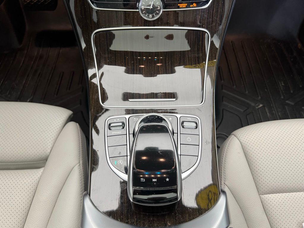 Thumbnail: 2018 Mercedes-Benz C-Class - 13
