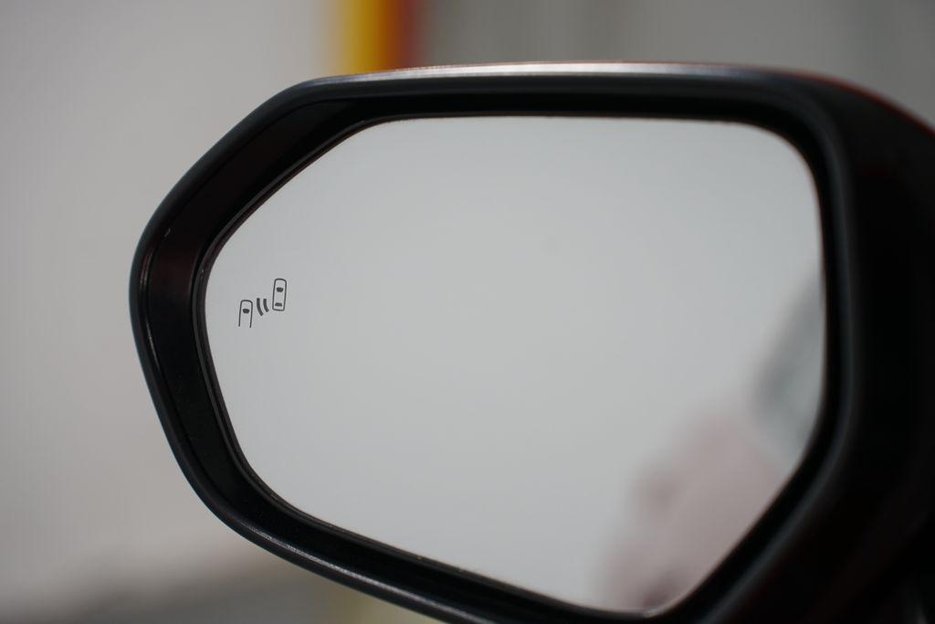 Thumbnail: 2023 Toyota Camry - 26