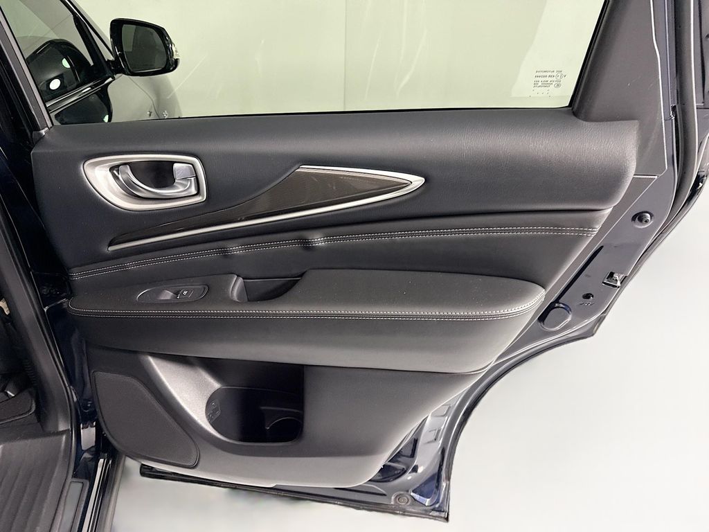 Thumbnail: 2020 INFINITI QX60 - 27