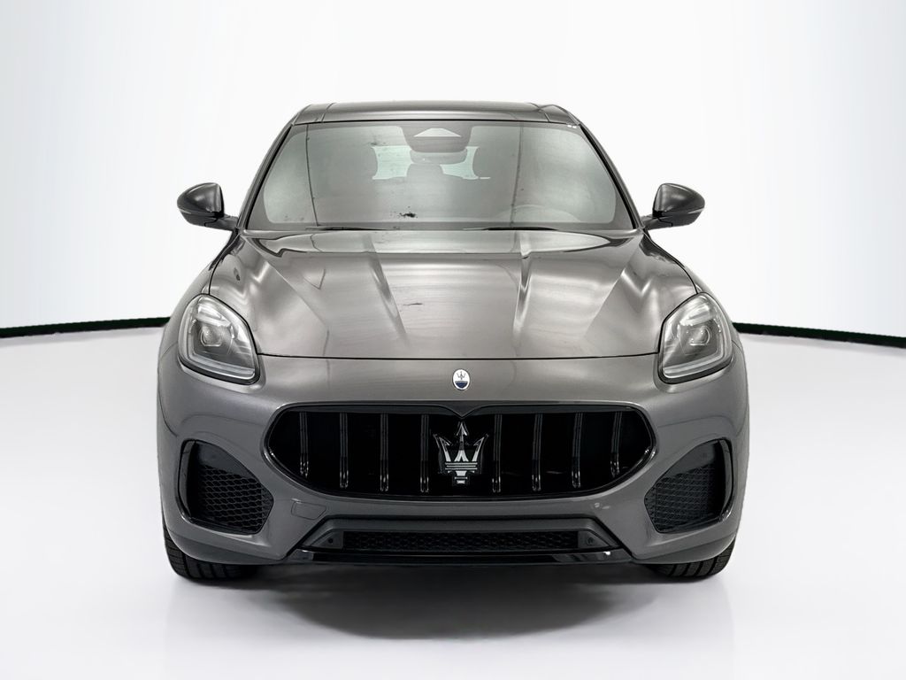 Used 2025 Grigio Lava Metallic Maserati Modena image 2