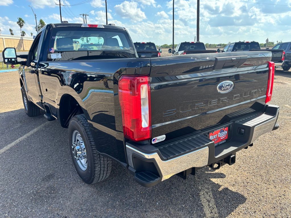 New 2026 Black Ford XL image 5