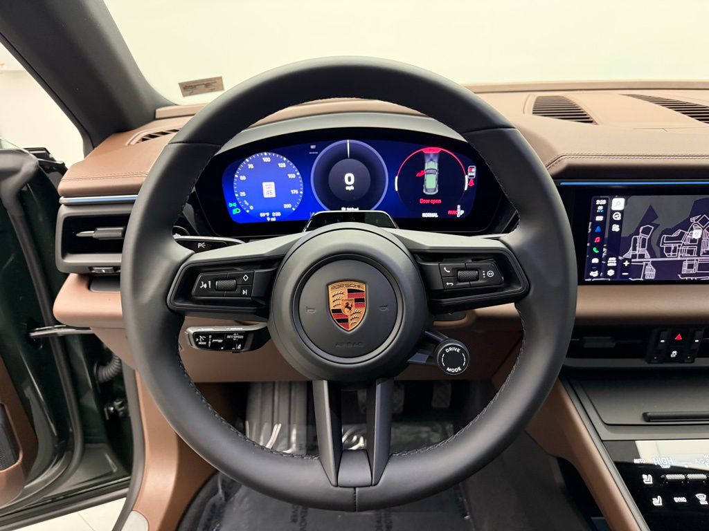 Thumbnail: 2026 Porsche Macan - 12