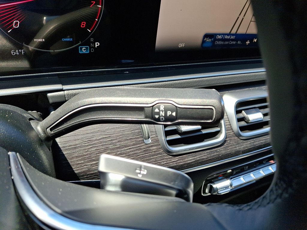Thumbnail: 2026 Mercedes-Benz GLE - 11