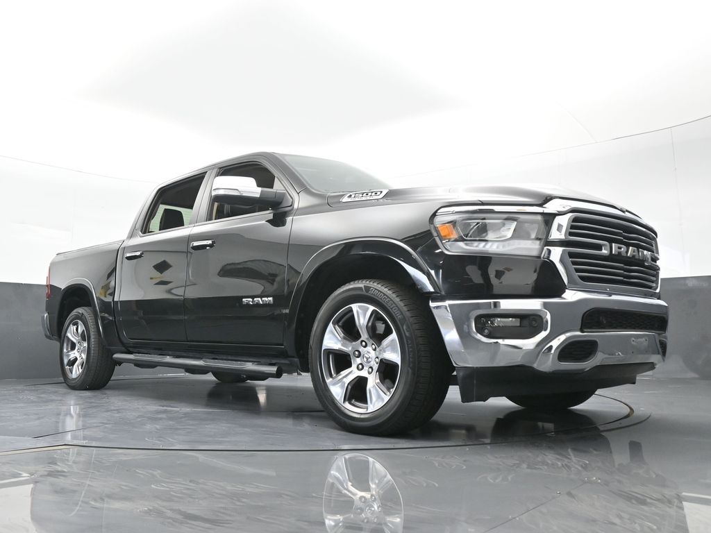 Used 2020 Diamond Black Crystal Pearlcoat Ram Laramie image 67