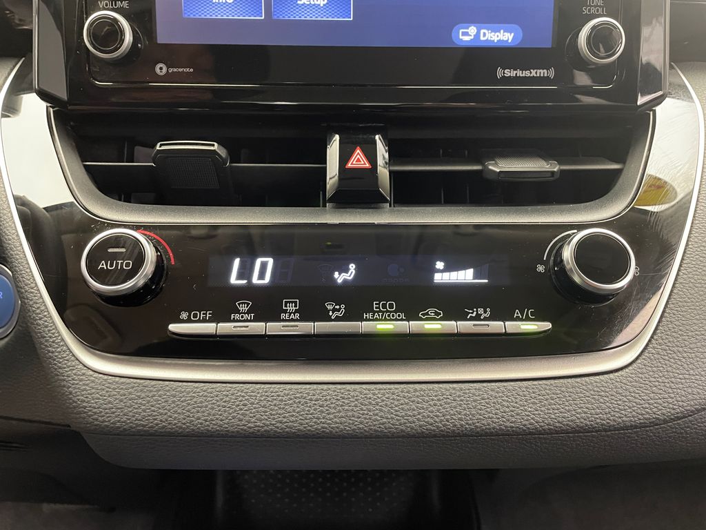 Thumbnail: 2022 Toyota Corolla - 26