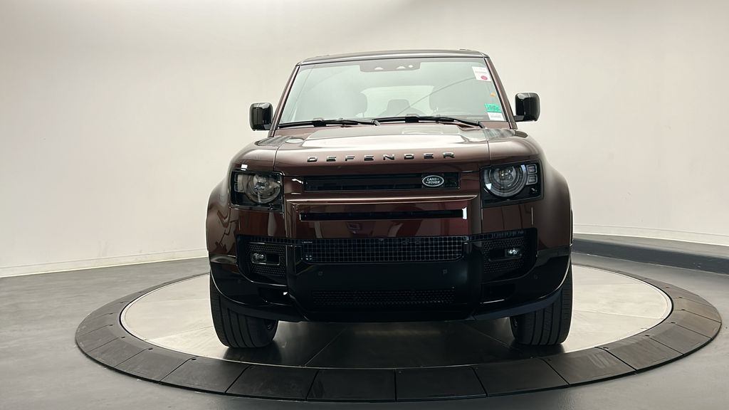 Thumbnail: 2025 Land Rover Defender - 8