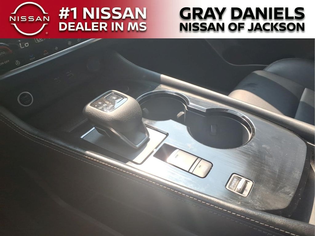 Used 2023 Nissan Rogue SUV