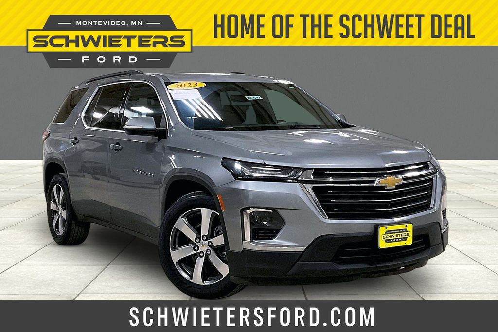 Sterling Gray Metallic 2023 Chevrolet Traverse SUV / Crossover Four-Wheel Drive 9-Speed Automatic