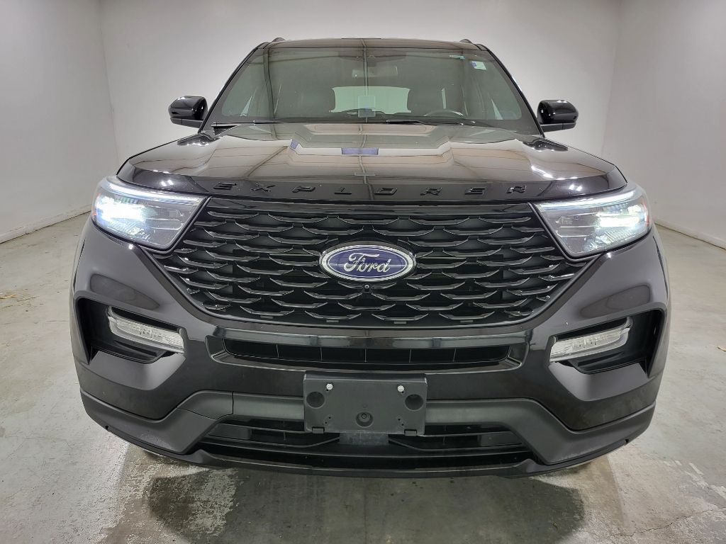 2022 Ford Explorer ST-Line 6