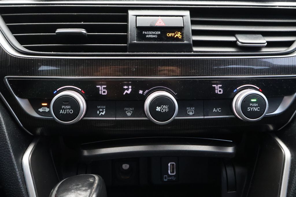 Thumbnail: 2018 Honda Accord - 24