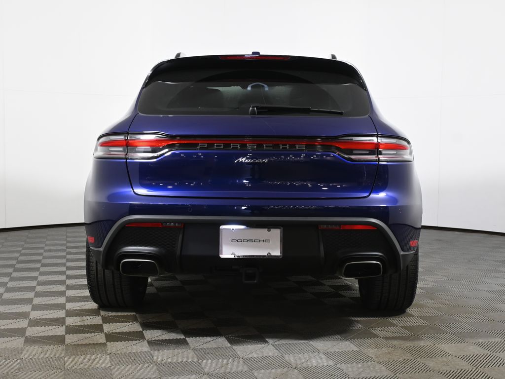 Thumbnail: 2025 Porsche Macan - 6