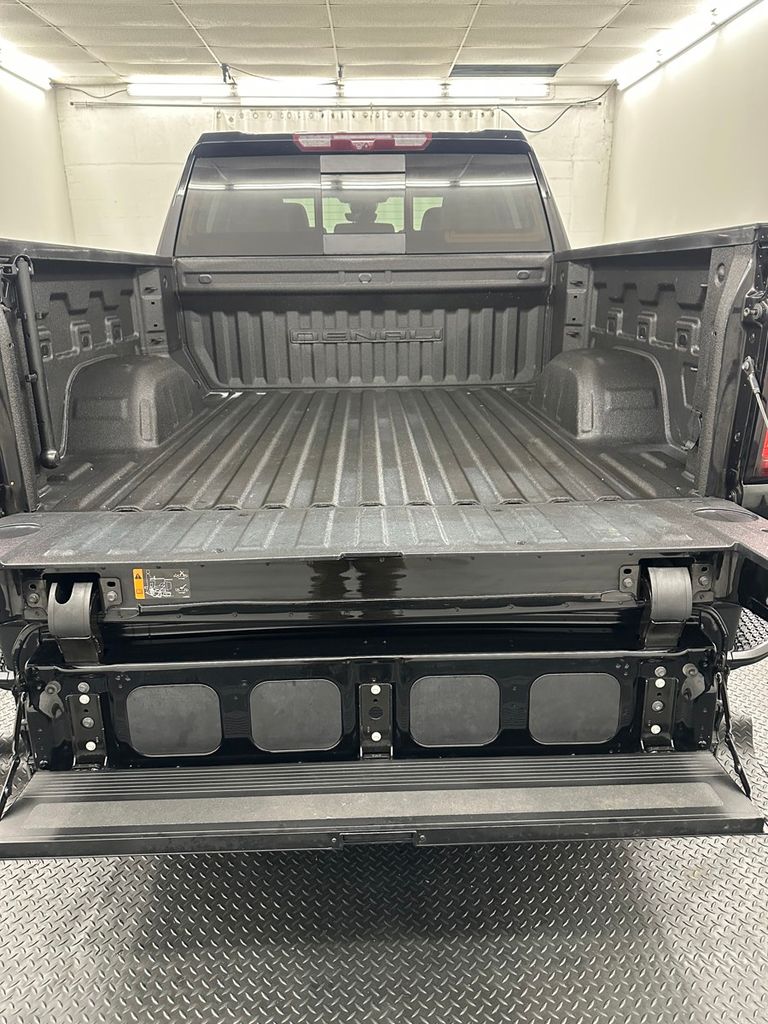 used 2024 GMC Sierra 1500 car, priced at $47,985