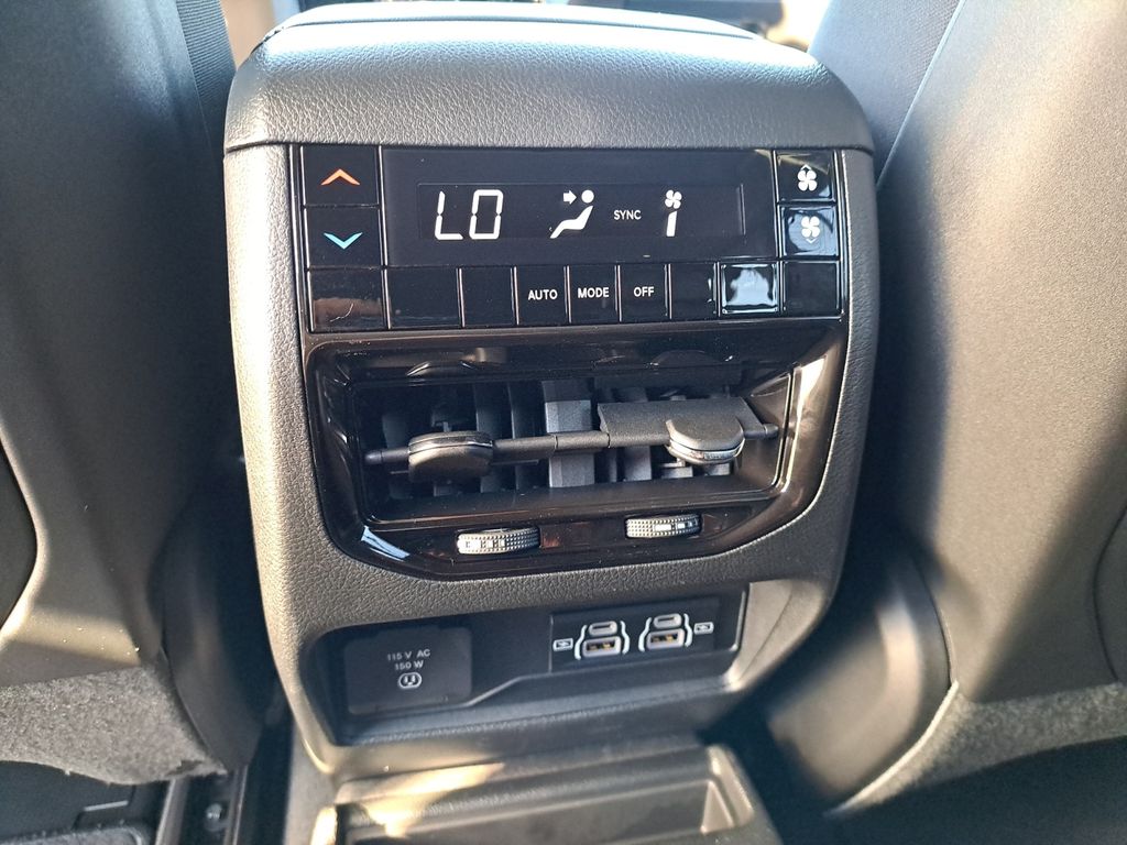 New Car 2025 Jeep Grand Cherokee L  Altitude X For Sale Under $40,000 In Austin, Texas