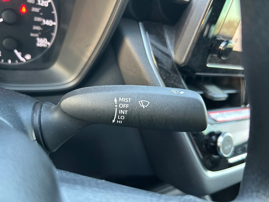 Thumbnail: 2025 Toyota Corolla - 20