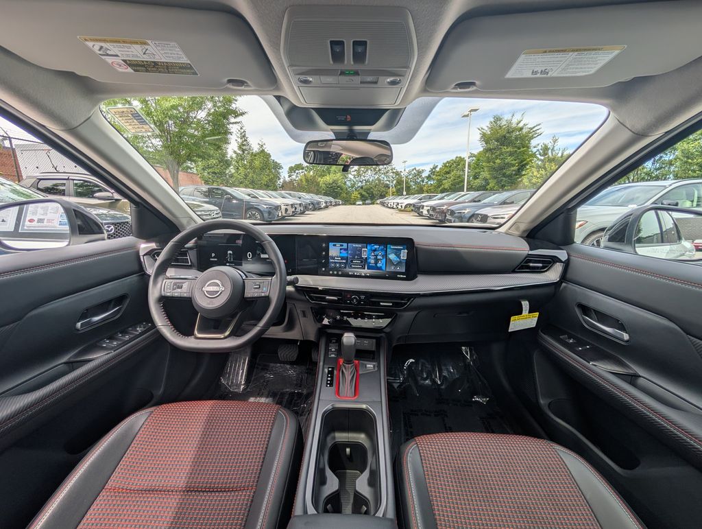 Used 2026 White Nissan SR image 9
