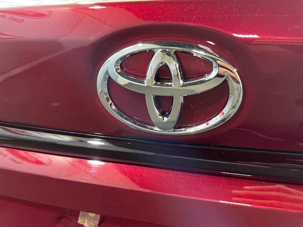 Thumbnail: 2026 Toyota Corolla - 18