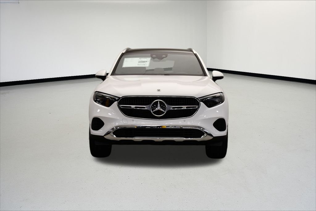 Thumbnail: 2025 Mercedes-Benz GLC - 8