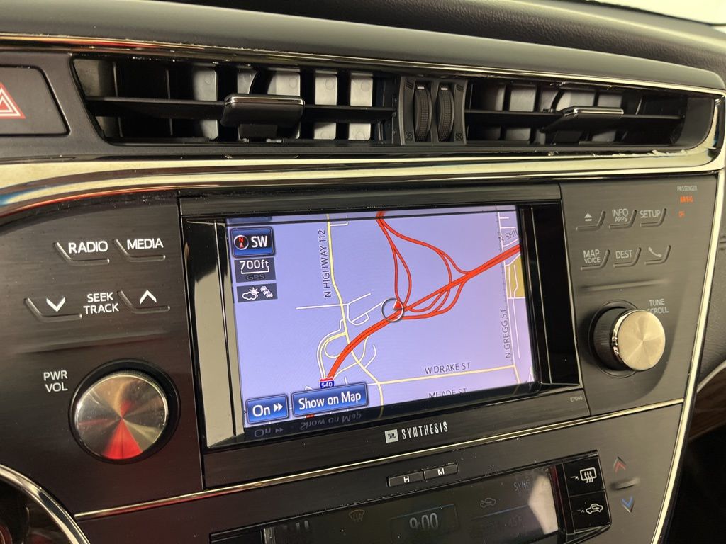 Thumbnail: 2013 Toyota Avalon - 30