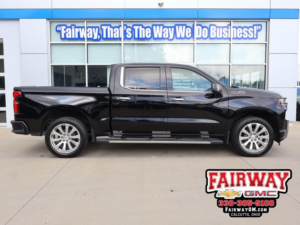 Mosaic Black Metallic 2021 Chevrolet Silverado 1500 Pickup Truck Four-Wheel Drive Automatic