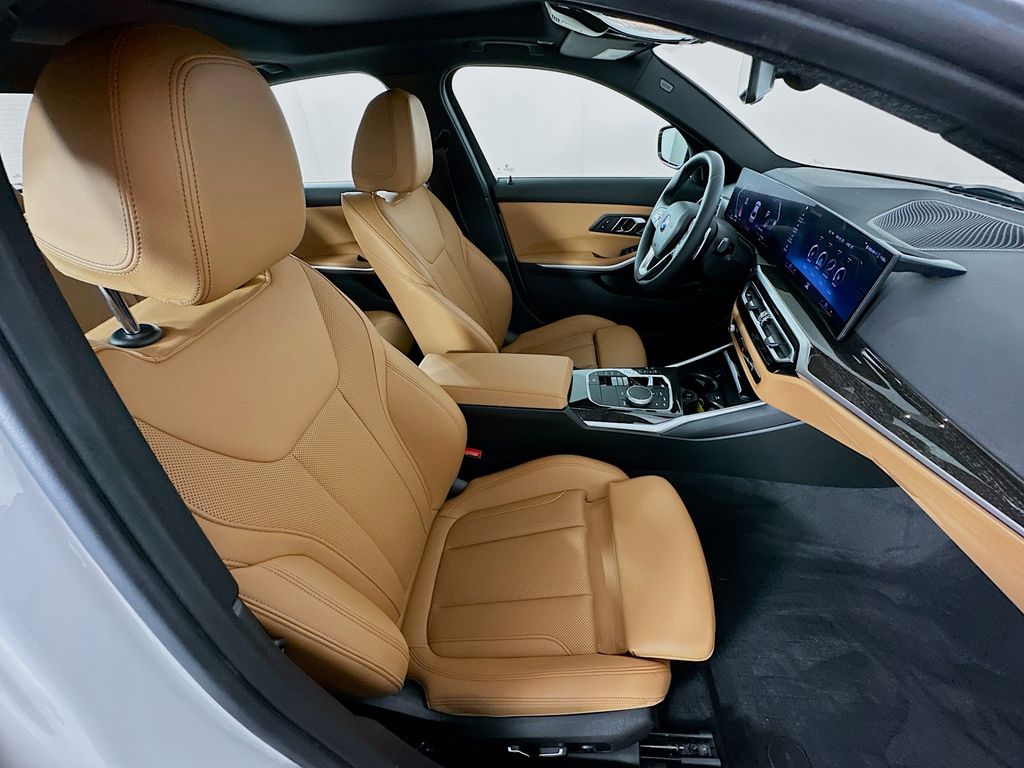 2024 BMW 3 Series 330i xDrive 28