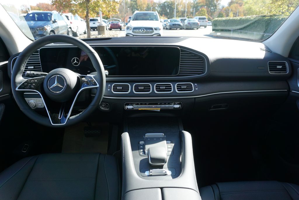 Thumbnail: 2026 Mercedes-Benz GLE - 17