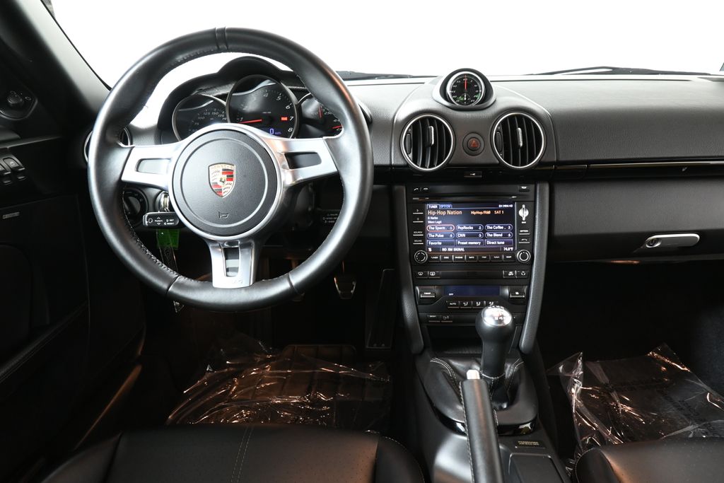 Thumbnail: 2012 Porsche Cayman - 17