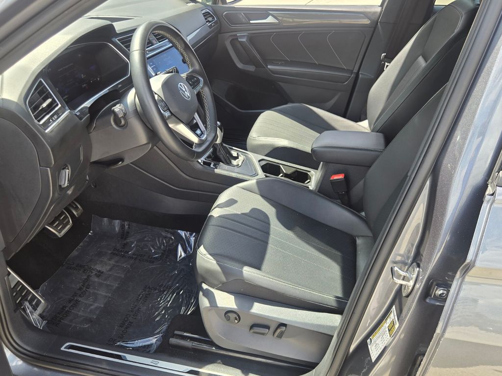 2023 Volkswagen Tiguan - $19,937