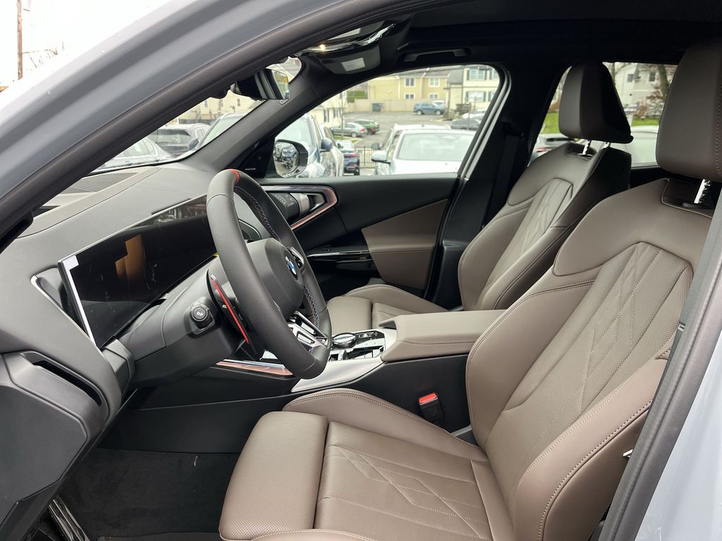 Thumbnail: 2026 BMW X3 - 11