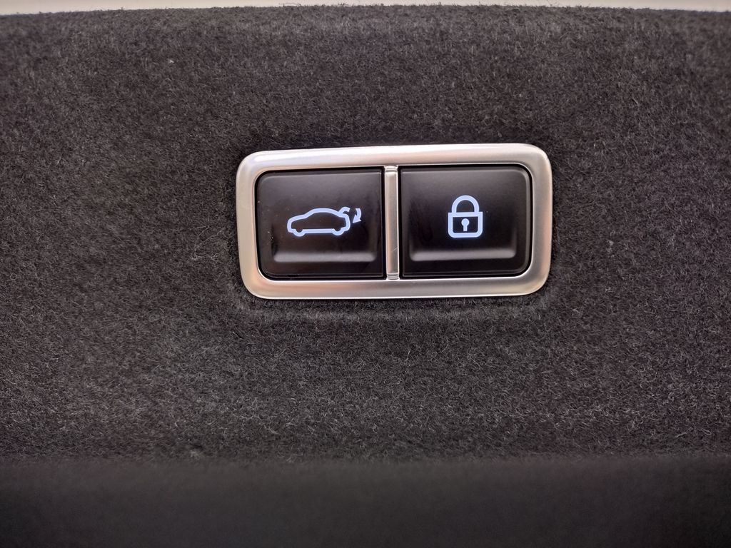 2025 Hyundai IONIQ 6 SE