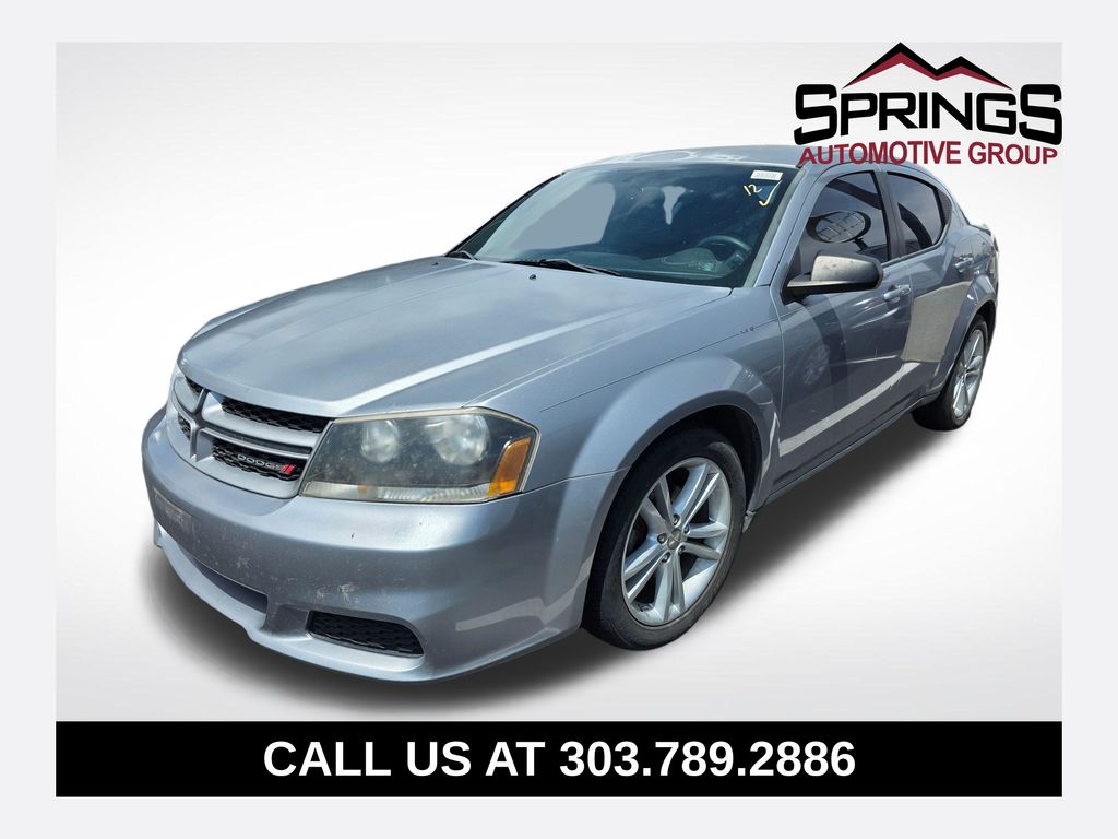 Billet Silver Metallic Clearcoat 2014 Dodge Avenger SE FWD Sedan Front-Wheel Drive 4-Speed Automatic