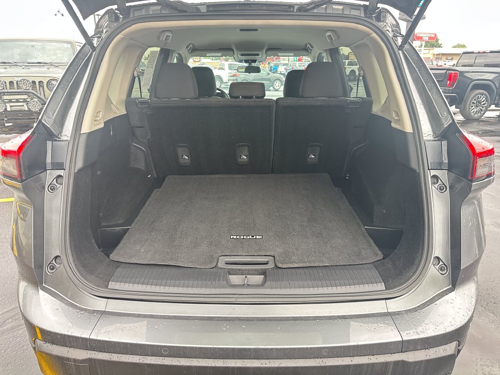 Used 2024 Nissan Rogue SUV